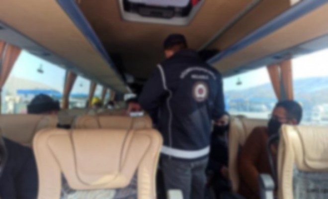 Urfa'da kaçak göçmenler yakalandı