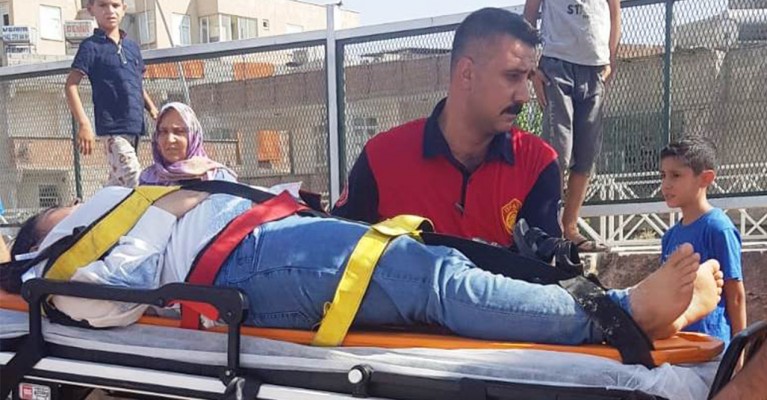 Urfa'da dereye atlayan kadın kurtarıldı