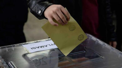 AK Parti'nin oyu bir yılda her ay eridi yüzde 30'un altına düştü