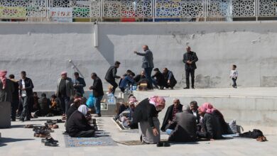 Rabia Meydanı Refakatçi meydanına dönüştü
