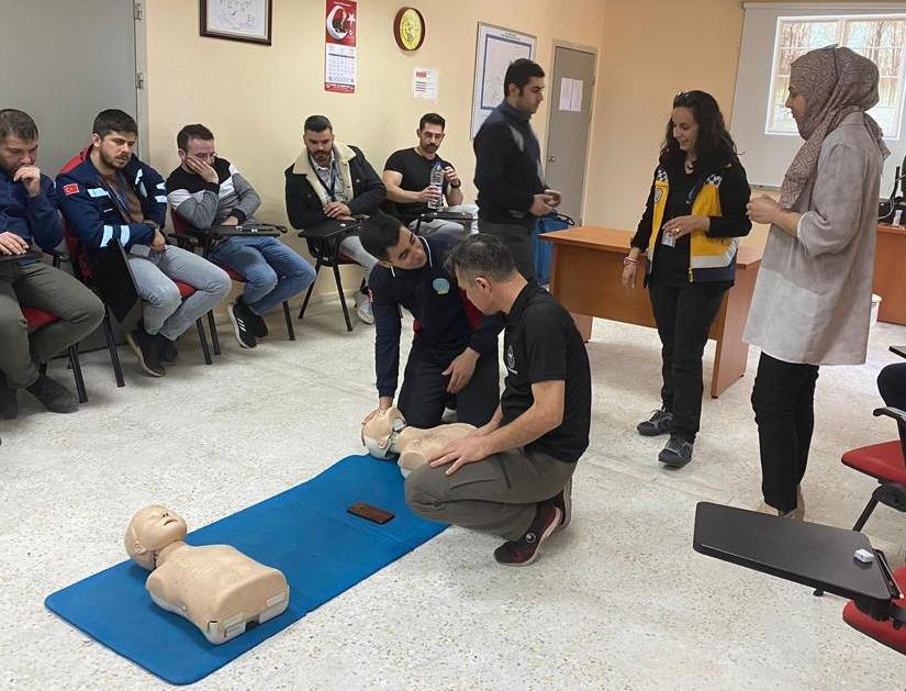 GAP Havalimanı personellerine ilkyardım eğitimi