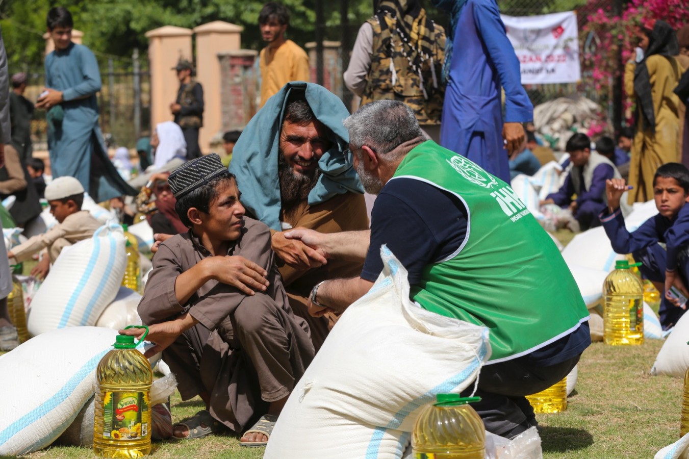 İHH Şanlıurfa'dan Afgan halkına yardım
