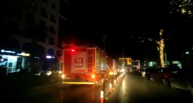 Urfa'da ünlülerin kaldığı otelde yangın: 23 yaralı