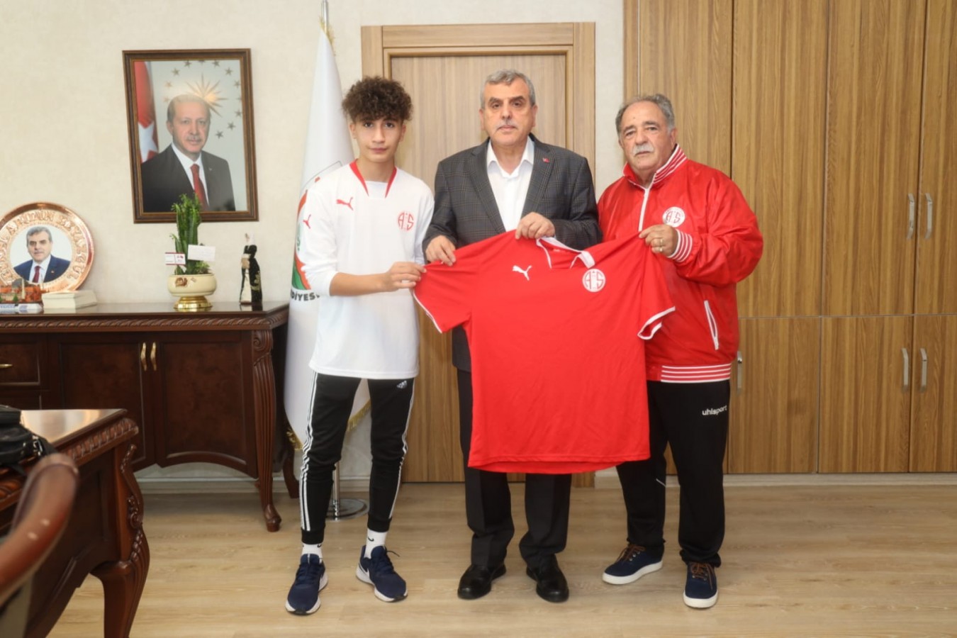 Urfalı genç sprocu Antalyaspor'un altyapısına seçildi