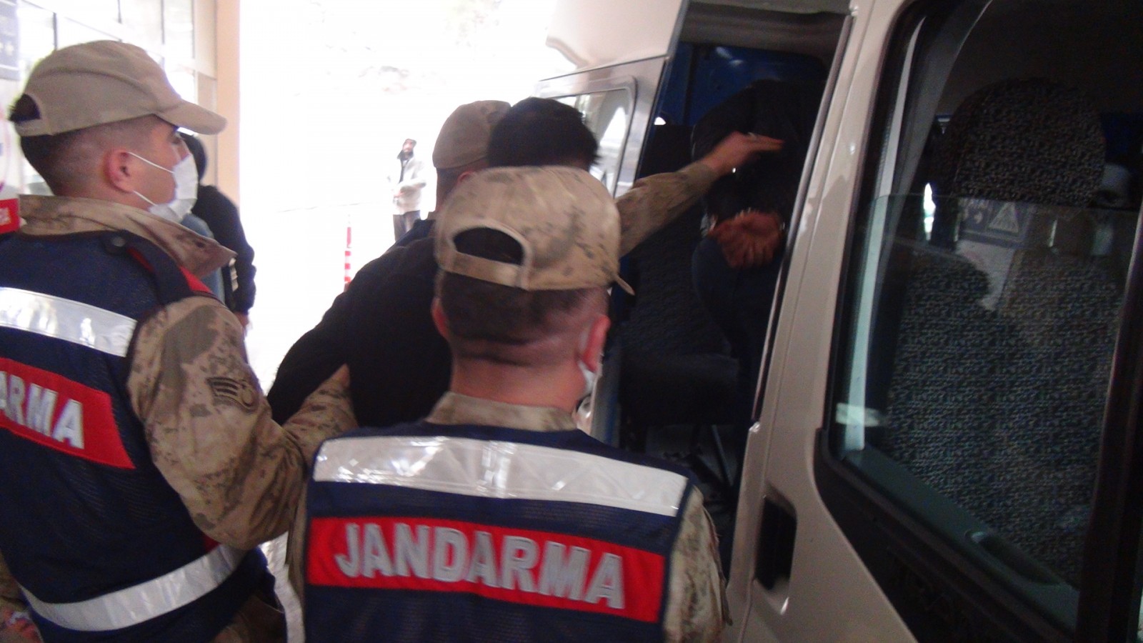 Suruç'ta muhtar uyuşturucu ticareti yapmaktan tutuklandı