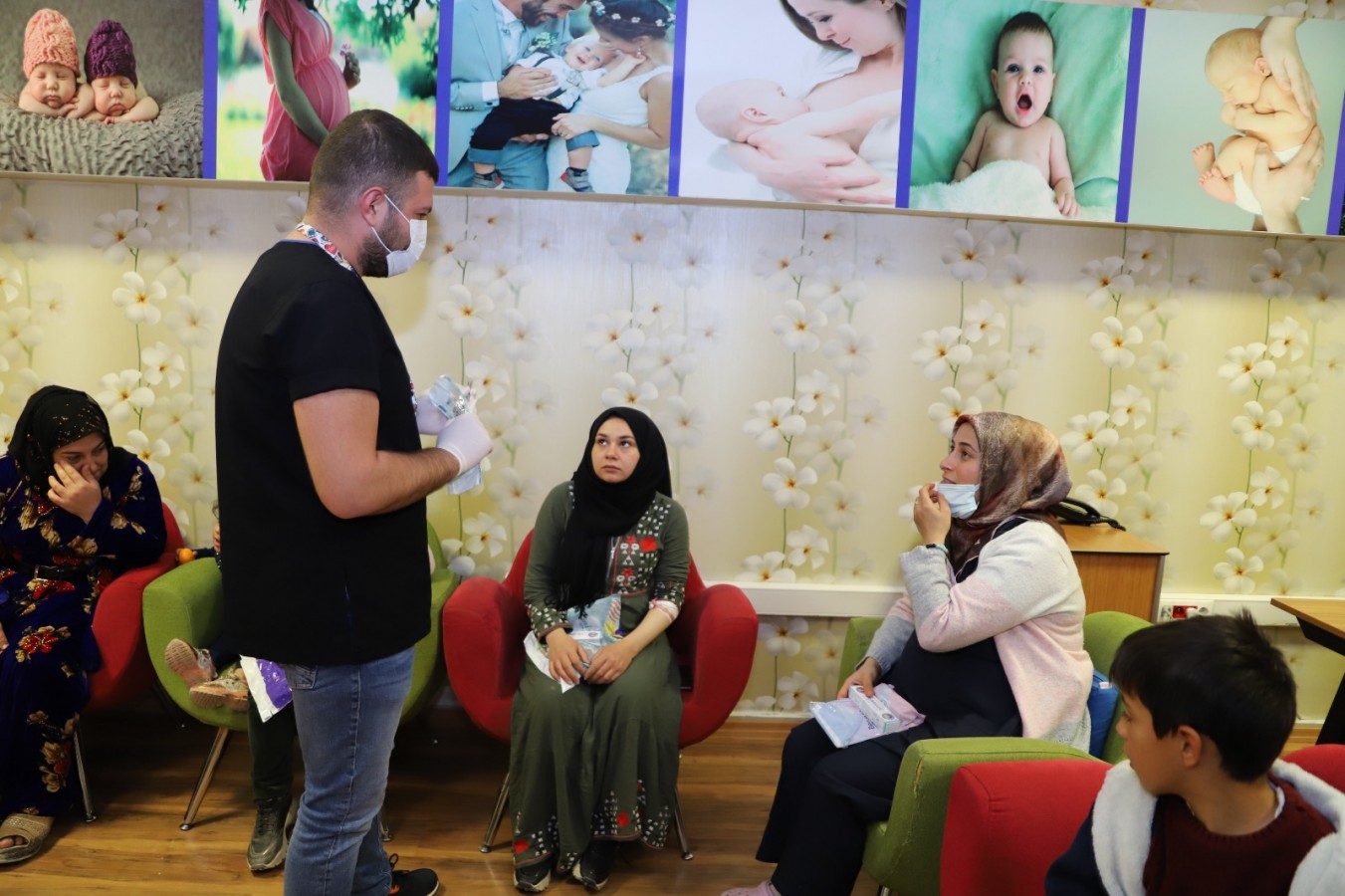 Urfa'da anne adayları diş sağlığı eğitimi verildi