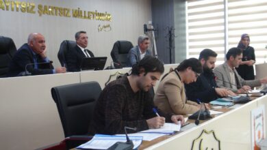 Büyükşehir Meclisinde encümen ve ihtisas komisyon üyeleri seçildi