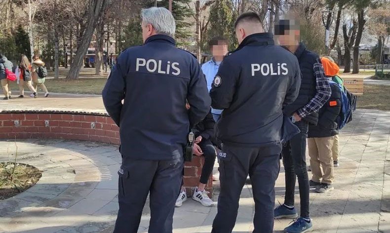 Şanlıurfa'da bayram denetiminde 5 şüpheli gözaltına alındı
