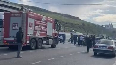 Şanlıurfa'da otomobil ile kamyonet çarpıştı