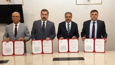 Karaköprü'ye 24 derslikli okul için imzalar atıldı