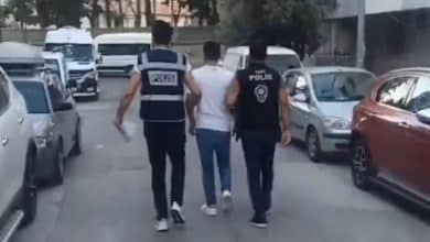 Şanlıurfa'nın da aralarında bulunduğu 23 ilde gerçekleştirilen "SİBERAĞ-3" operasyonlarında, çeşitli hapis cezalarına çarptırılmış 68 şüpheli gözaltına alındı.