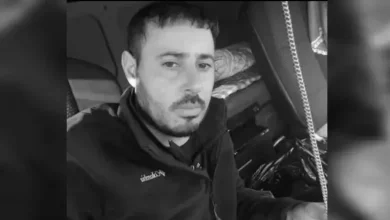 Şırnak’ta kontrolden çıkan bir tırın devrilmesi sonucu sürücü feci şekilde hayatını kaybetti. Kazada hayatını kaybeden sürücünün Şanlıurfalı olduğu öğrenildi. Olayla ilgili soruşturma başlatıldı.