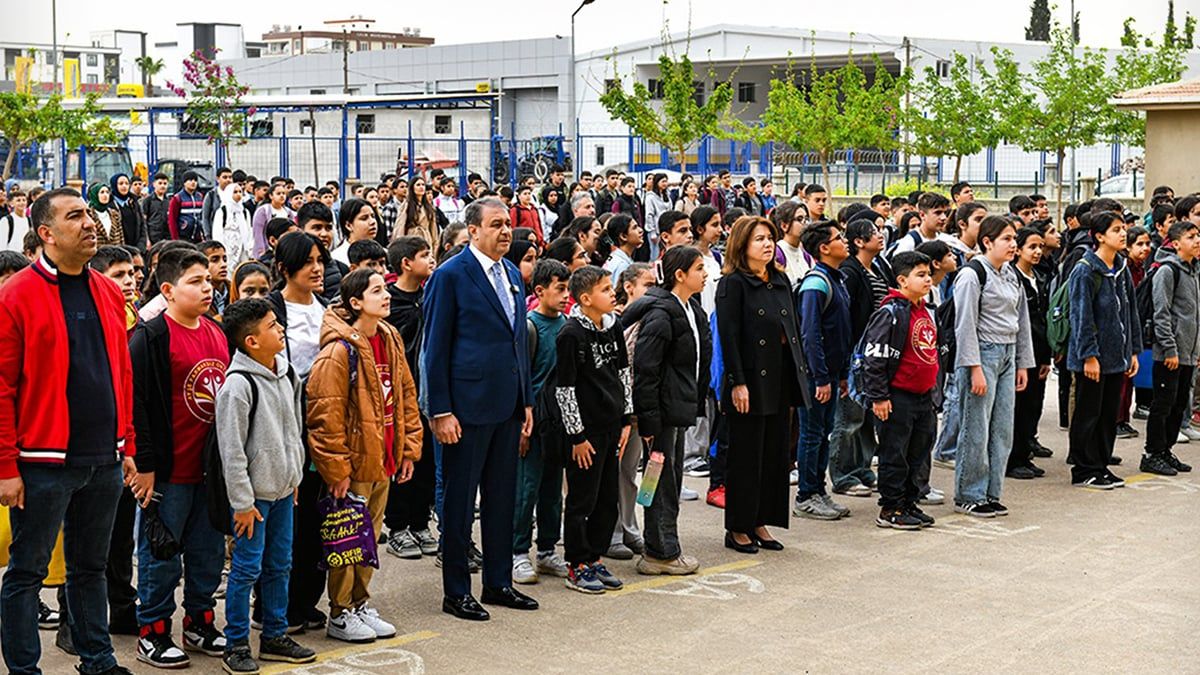 Şanlıurfa Valisi Hasan Şıldak, 2025-2026 eğitim-öğretim yılının yarın başlayacak olması dolayısıyla bir mesaj yayımladı.