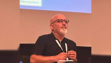 Özel eğitim alanındaki çalışmalarıyla tanınan Prof. Dr. İbrahim Halil Diken, Anadolu Üniversitesi Eğitim Fakültesi Dekanlığı görevine getirildi.