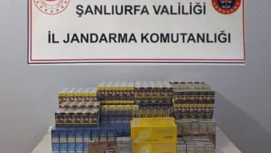Viranşehir ve Ceylanpınar’da düzenlenen operasyonlarda binlerce kaçak sigara, çay ve cep telefonu ele geçirildi.