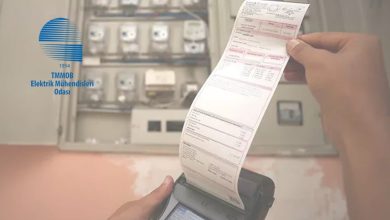 Elektrik Mühendisleri Odası (EMO) Şanlıurfa İl Temsilciliği, EPDK’nın son kaynak tedarik tarifesindeki yıllık tüketim limitini 5.000 kWh’ten 3.000 kWh’e düşürme planına tepki gösterdi. EMO, kararın düşük gelirli aileleri serbest piyasa fiyatlarına mahkûm edeceğini belirtti.