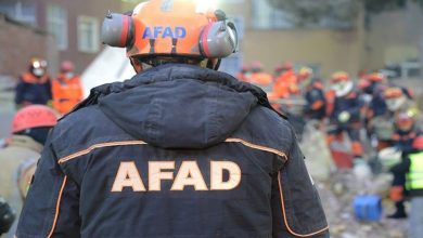 Afet ve Acil Durum Yönetimi Başkanlığı (AFAD), Türkiye genelinde 1250 sözleşmeli personel alımı yapacağını duyurdu. Şanlıurfa’ya ise 15 kişilik kadro ayrıldı. Başvurular 5-11 Kasım tarihleri arasında e-Devlet üzerinden alınacak.