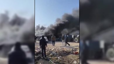 Şanlıurfa’nın Haliliye ilçesindeki yapımı devam eden TOKİ şantiye alanında çıkan yangında 5 araç zarar gördü. Olayda can kaybı ya da yaralanma yaşanmadı.
