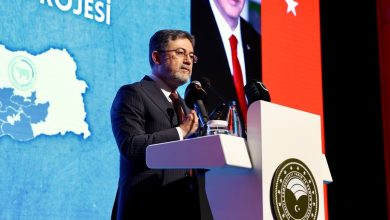 Tarım ve Orman Bakanı İbrahim Yumaklı, 6 Şubat depremlerinden etkilenen ve aralarında Şanlıurfa’nın da bulunduğu 11 ilde tarımı ayağa kaldıracak yeni bir projeyi hayata geçirdiklerini açıkladı.