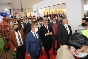 Yapı fuarı buruk açıldı